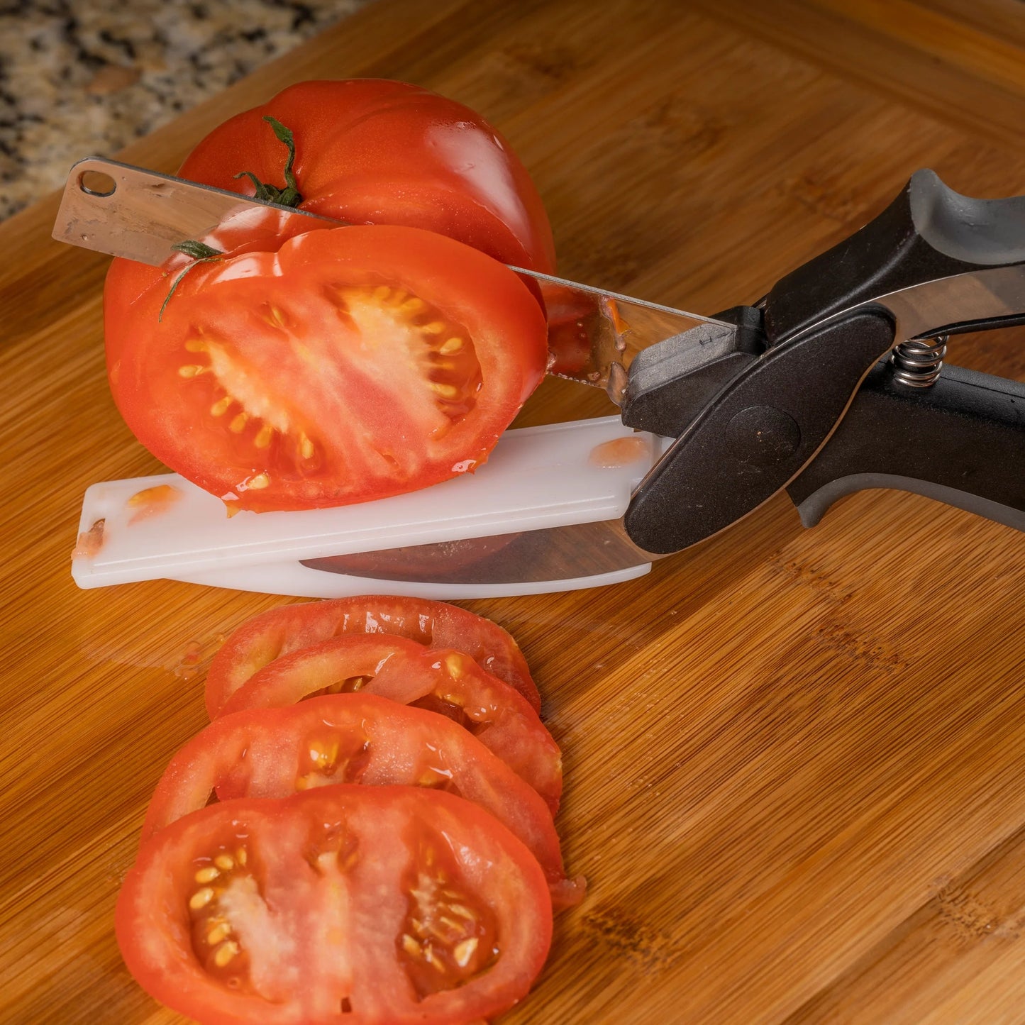 Revolutionary 5-in-1 Kitchen Scissors: Chop Veggies, Meat & More in Seconds | Free Peeler set